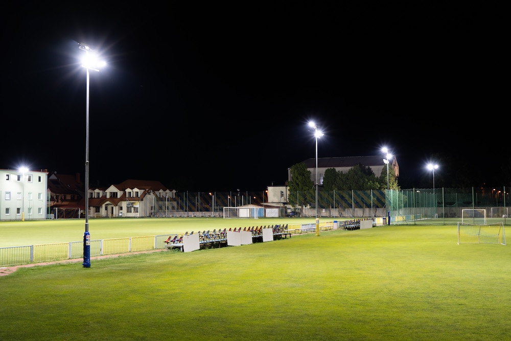 Osvětlení fotbalového hřiště v Bratislavě