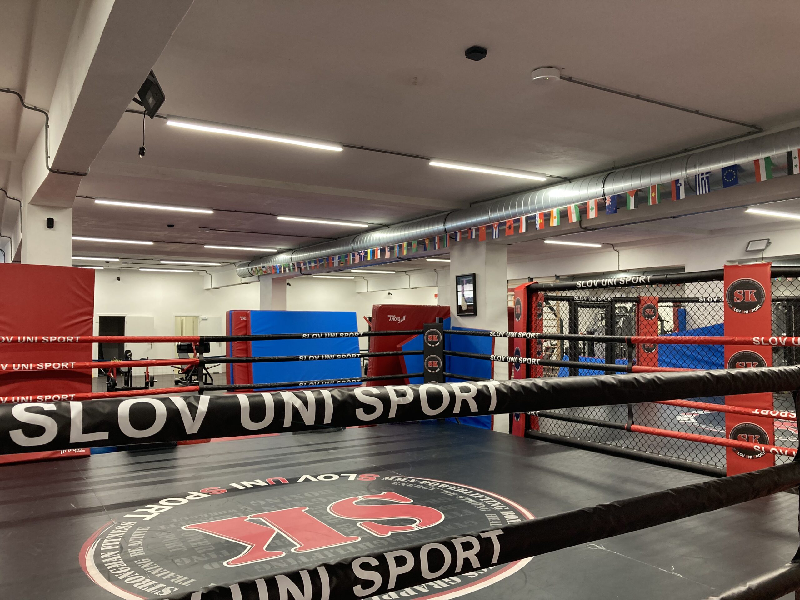Osvetlenie fitness centra Slov Uni Sport